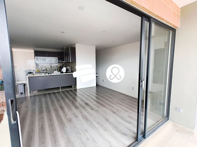 Apartamento en venta en Lagos De Cordoba, Bogotá · foto 9 de 24