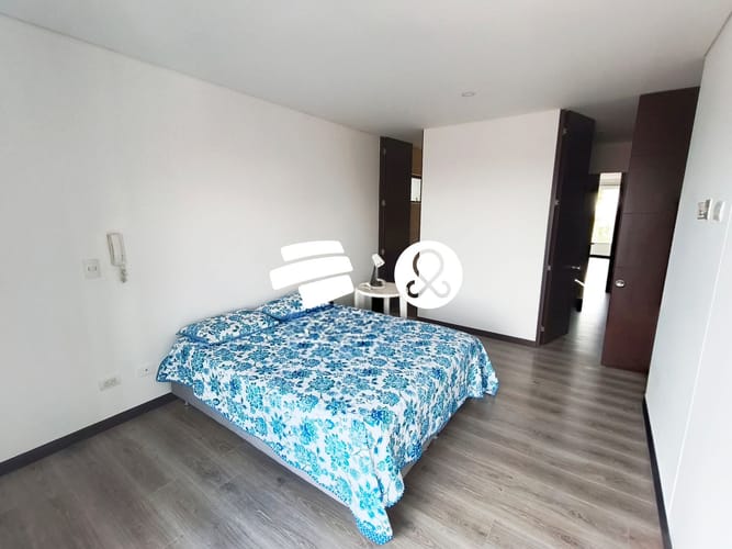 Apartamento en venta en Lagos De Cordoba, Bogotá · foto 18 de 24