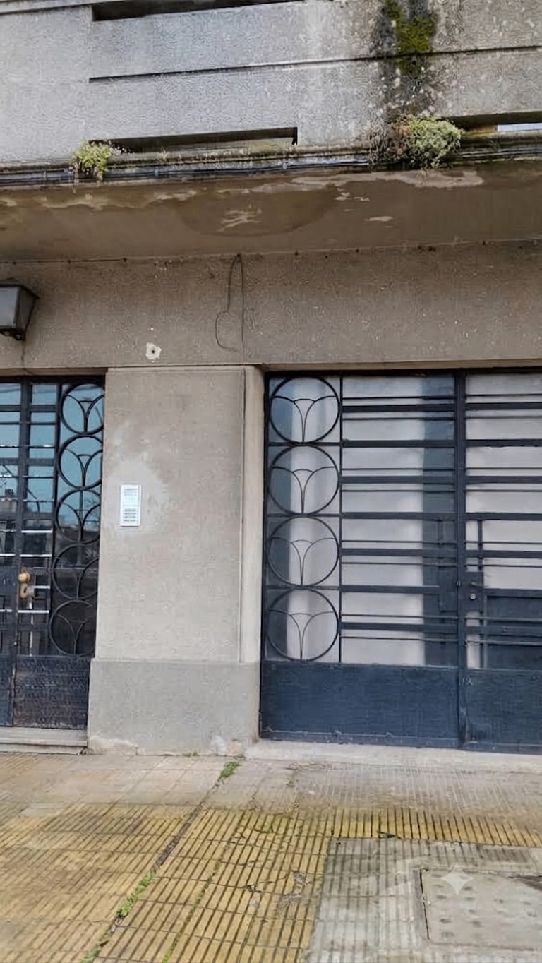 GARAJE/ DEPÓSITO  (50 m2) en alquiler ubicado en Brazo Oriental por Bvar Artigas · Foto 7