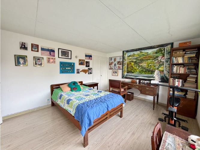 Casa de 7 alcobas en venta en Santa Ana Oriental, Bogotá, 537 m² · foto 22 de 24