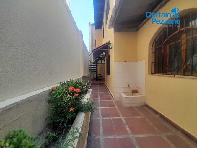 Casa de 7 alcobas en venta en Altos De Riomar, Barranquilla, 606 m² · foto 19 de 21