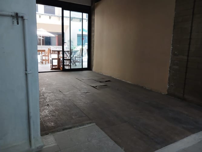 Local en venta en Cristo Rey, Medellín, 43 m² · foto 2 de 6