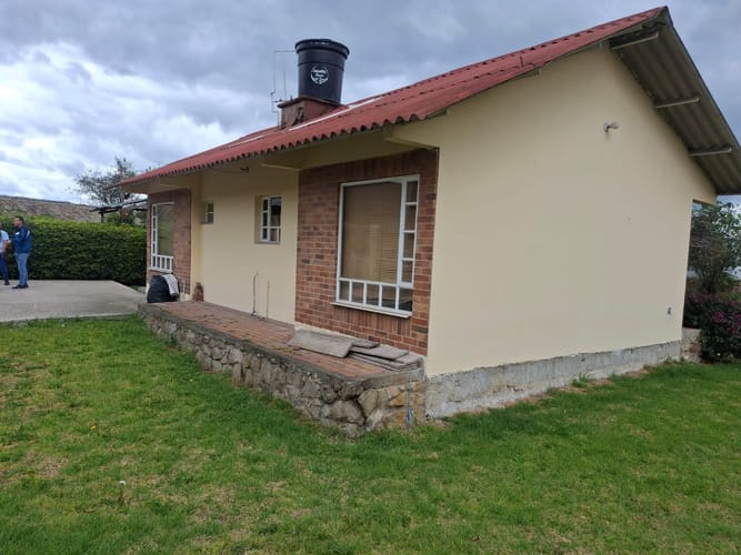 Casa de 2 alcobas en venta en La Moya, Cota, 840 m² · foto 5 de 6
