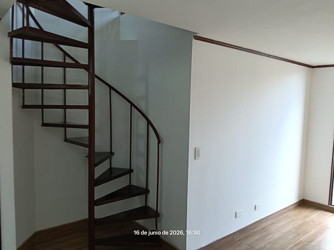 Apartamento de 3 alcobas en venta en Andes Norte, Bogotá, 66 m² · foto 3 de 10