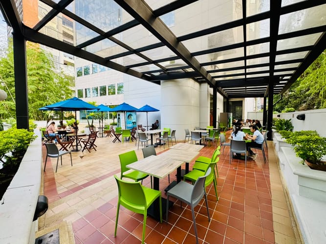 Oficina en arriendo en El Poblado, Medellín, 46 m² · foto 11 de 11