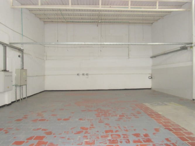 Bodega en arriendo en San Francisco, Bucaramanga, 350 m² · foto 7 de 12