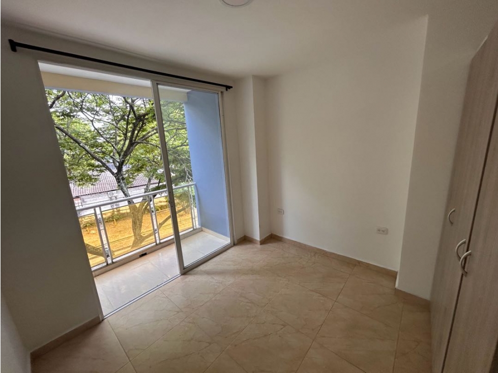 Apartaestudio en Arriendo en Champagnat, Cali en Champagnat