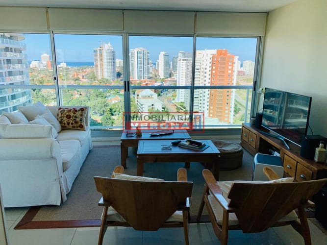 ALQUILER ANUAL -Apartamento en Mansa - Punta del Este · Foto 2