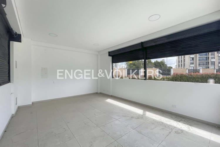 Local en venta en Chuntame, Cajicá, 23 m² · foto 5 de 6