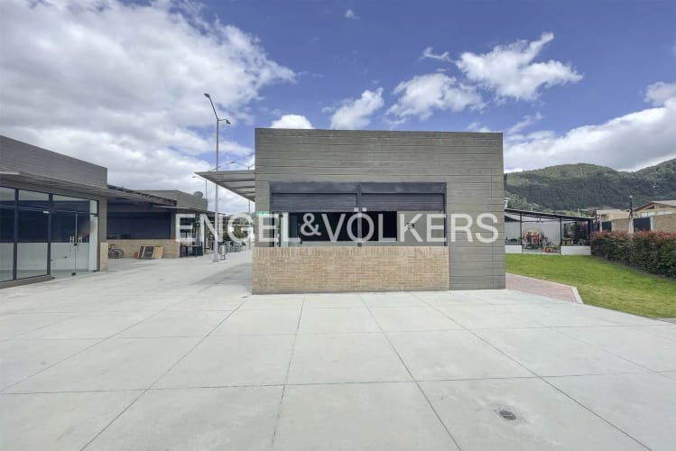 Local en venta en Chuntame, Cajicá, 23 m² · foto 2 de 6