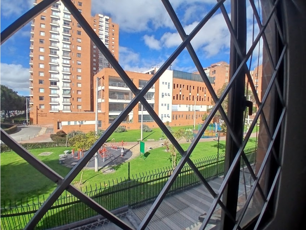 Casa en venta en Colina Campestre, Bogotá · foto 14 de 24
