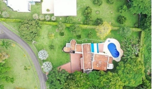 Casa de 4 alcobas en venta en Cerritos, Pereira, 840 m² · foto 23 de 24