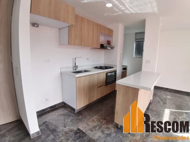 Apartamento de 2 alcobas en venta en Fontibon, Rionegro, 57 m² · foto 2 de 20