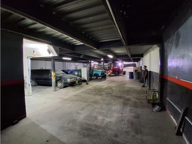Bodega en venta en Girardot, Bucaramanga, 841 m² · foto 10 de 24