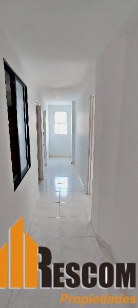 Apartamento de 4 alcobas en venta en Santa Ana, Rionegro, 85 m² · foto 2 de 12