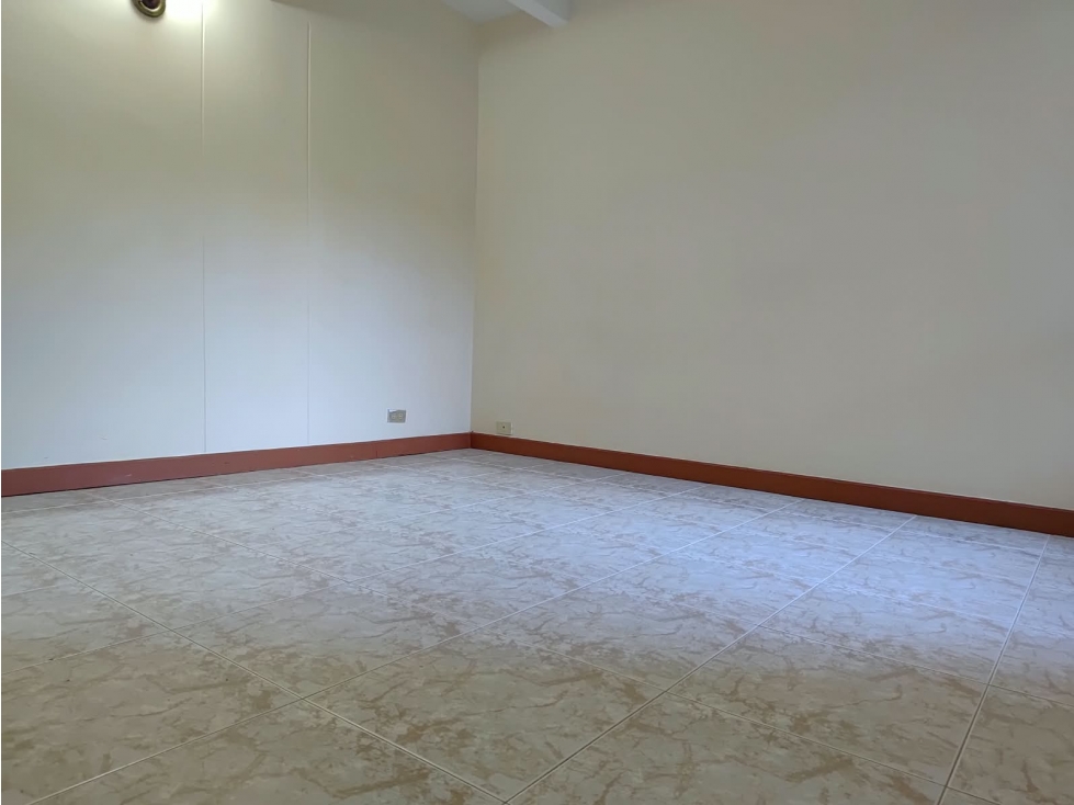 Apartamento en venta en Los Naranjos, Medellín · foto 11 de 15