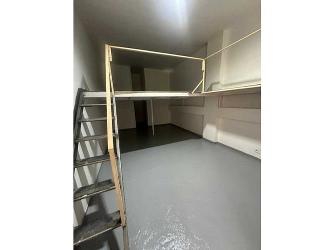 Bodega en venta en Viviendas Del Sur, Itagüí, 47 m² · foto 2 de 6