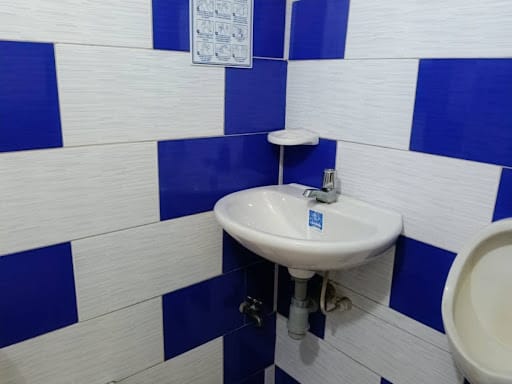 Local en arriendo en Multiples Colmena Et. Ii, Soacha, 50 m² · foto 10 de 11
