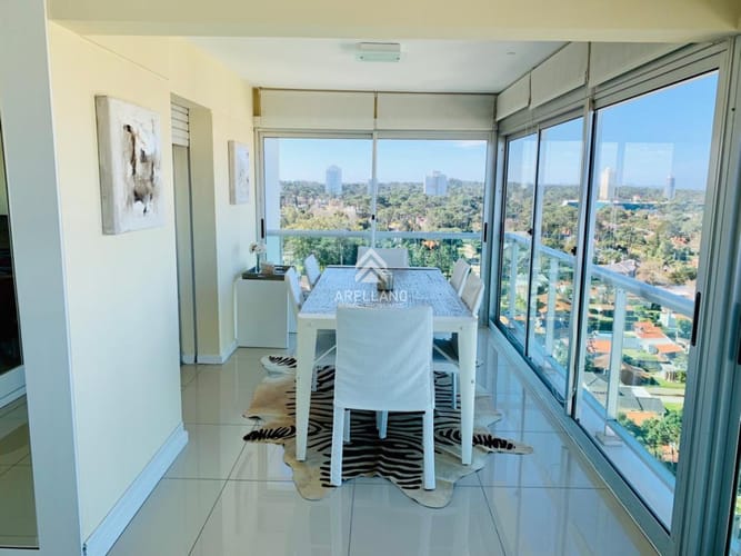 ALQUILER ANUAL -Apartamento 2 dormitorios en Mansa - Punta del Este · Photo 6