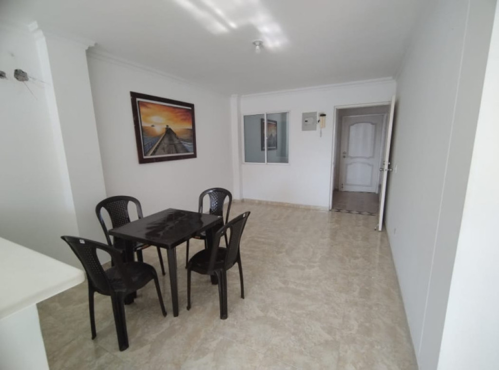 Apartamento en arriendo en Rodadero, Santa Marta · foto 3 de 10