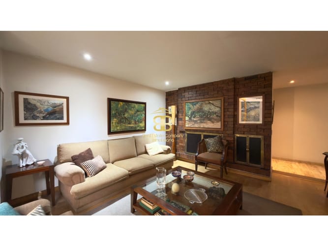 Apartamento de 3 alcobas en venta en El Nogal, Bogotá, 161 m² · foto 2 de 24