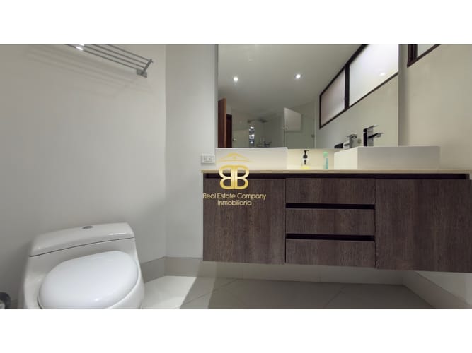 Apartamento de 3 alcobas en venta en El Nogal, Bogotá, 161 m² · foto 14 de 24