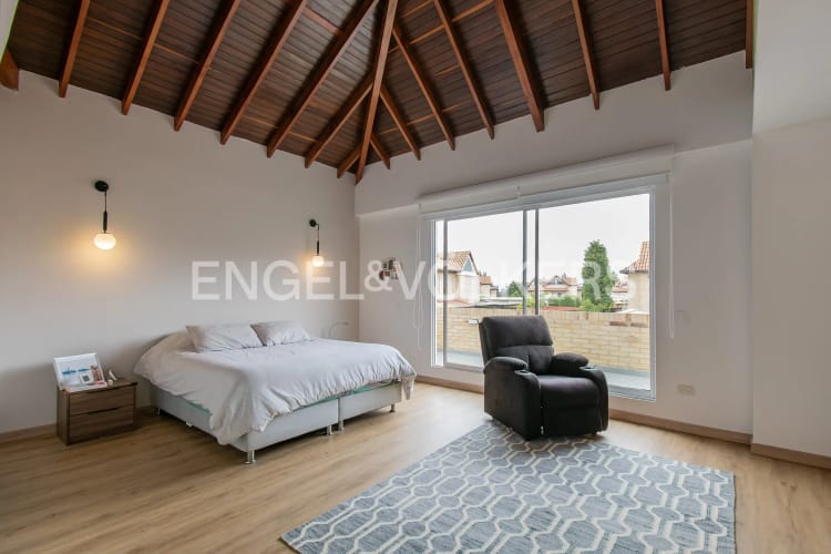 Casa de 3 alcobas en venta en Las Juntas, Chía, 253 m² · foto 13 de 20