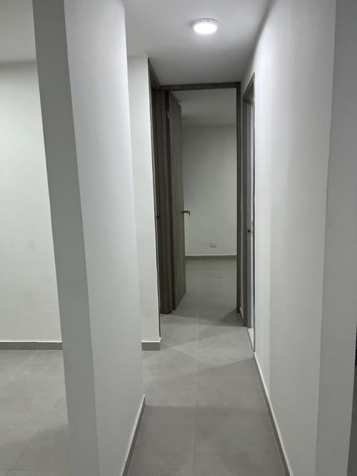 Apartamento de 2 alcobas en venta en Nacional, Soledad, 45 m² · foto 4 de 8