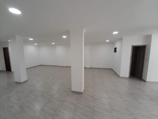 Local en arriendo en Cabañas, Bello, 100 m² · foto 9 de 14