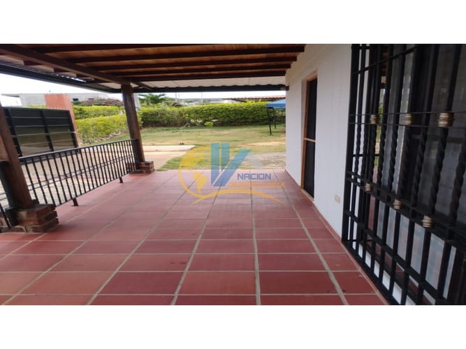 Casa de 1 alcoba en venta en Llaneras, Bucaramanga, 1373 m² · foto 8 de 16