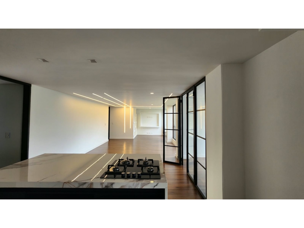 Apartamento en venta en San Lucas, Medellín · foto 2 de 13