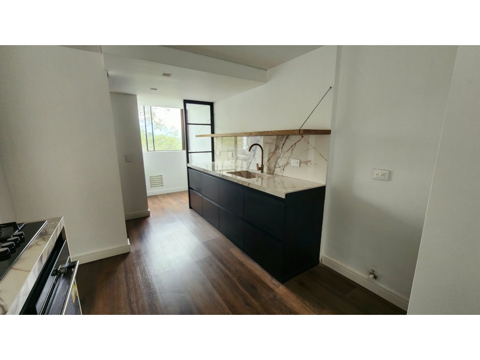 Apartamento en venta en San Lucas, Medellín · foto 5 de 13