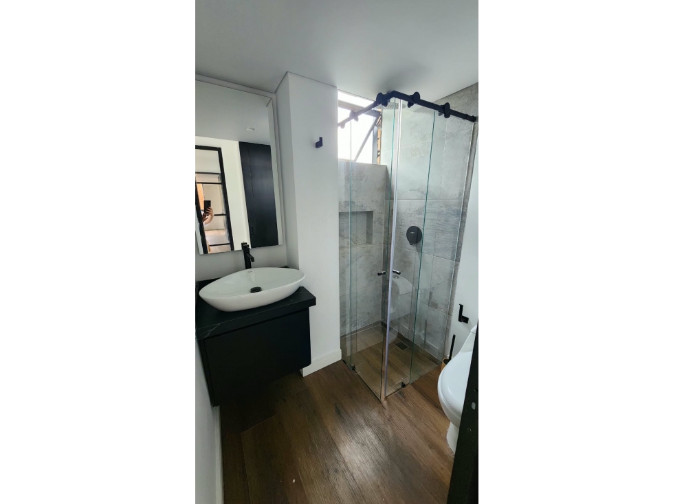 Apartamento en venta en San Lucas, Medellín · foto 9 de 13