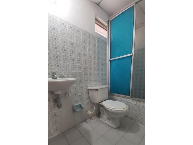 Casa de 6 alcobas en venta en Los Guayacanes, Cali, 125 m² · foto 19 de 24