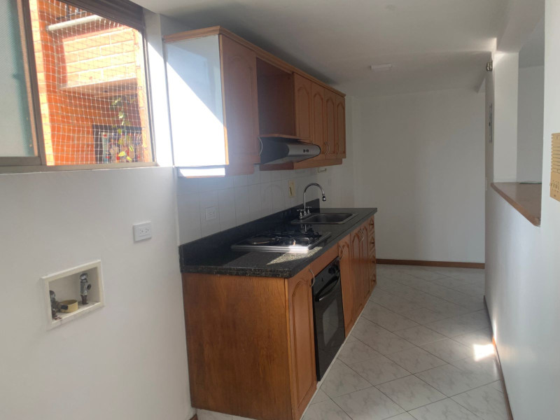 Apartamento en venta en Escobero, Envigado · foto 2 de 8