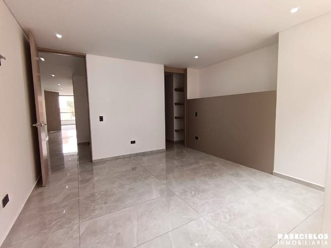 Apartamento de 3 alcobas en arriendo en Las Acacias, Medellín, 130 m² · foto 9 de 16