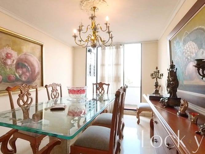 Apartamento en venta en El Poblado, Medellín · foto 6 de 19