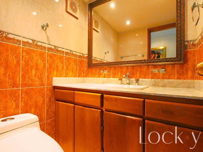 Apartamento en venta en El Poblado, Medellín · foto 18 de 19