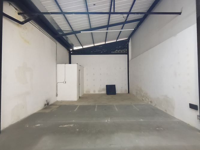 Local en arriendo en Los Naranjos, Itagüí, 131 m² · foto 5 de 7