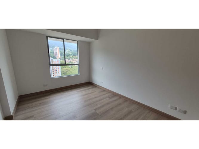 Apartamento en venta en Centro, La Estrella · foto 8 de 19