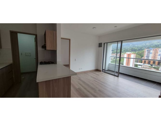 Apartamento en venta en Centro, La Estrella · foto 10 de 19