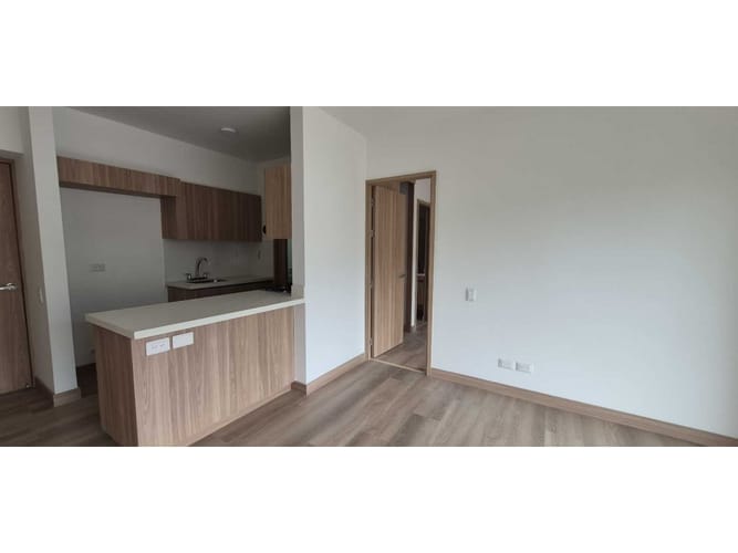 Apartamento en venta en Centro, La Estrella · foto 12 de 19