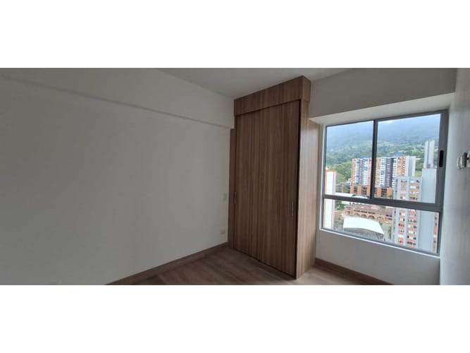 Apartamento en venta en Centro, La Estrella · foto 14 de 19