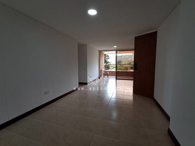 Apartamento de 3 alcobas en arriendo en Los Balsos, Medellín, 105 m² · foto 7 de 24