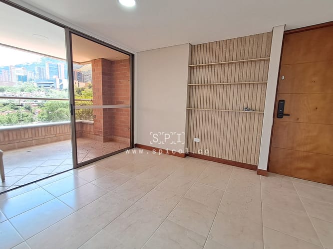 Apartamento de 3 alcobas en arriendo en Los Balsos, Medellín, 105 m² · foto 9 de 24