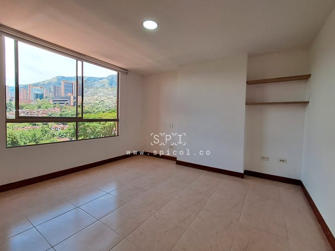 Apartamento de 3 alcobas en arriendo en Los Balsos, Medellín, 105 m² · foto 21 de 24