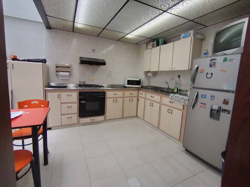 Casa en venta en Villas De Granada, Bogotá · foto 6 de 24