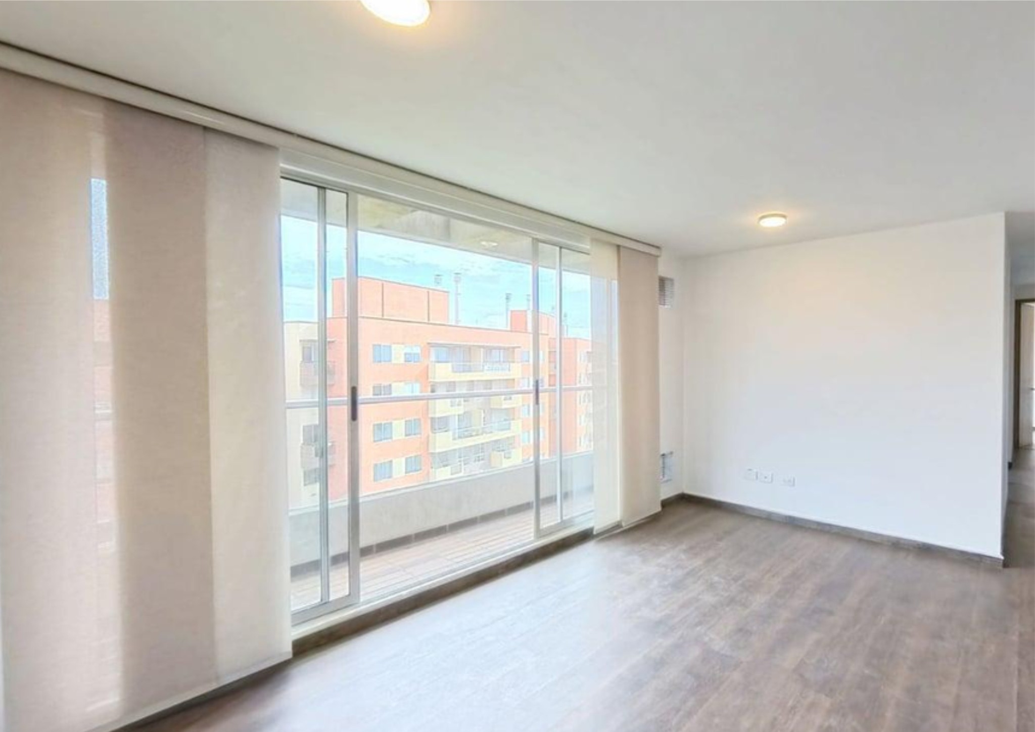 Apartamento en venta en Ub Alicante, Mosquera · foto 3 de 24