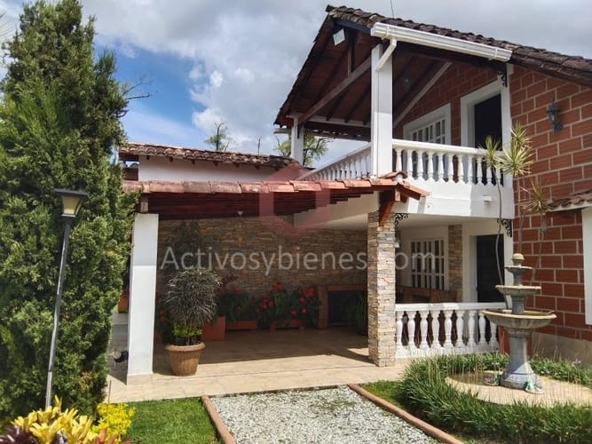 Casa de 5 alcobas en venta en Cabeceras De Llanogrande, Rionegro · foto 4 de 24