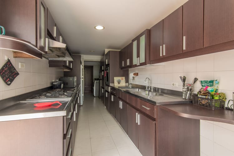 Apartamento de 3 alcobas en venta en Los Rosales, Bogotá, 212 m² · foto 7 de 20